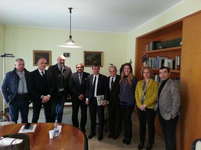 INDIA - VISITA AMBASCIATORE